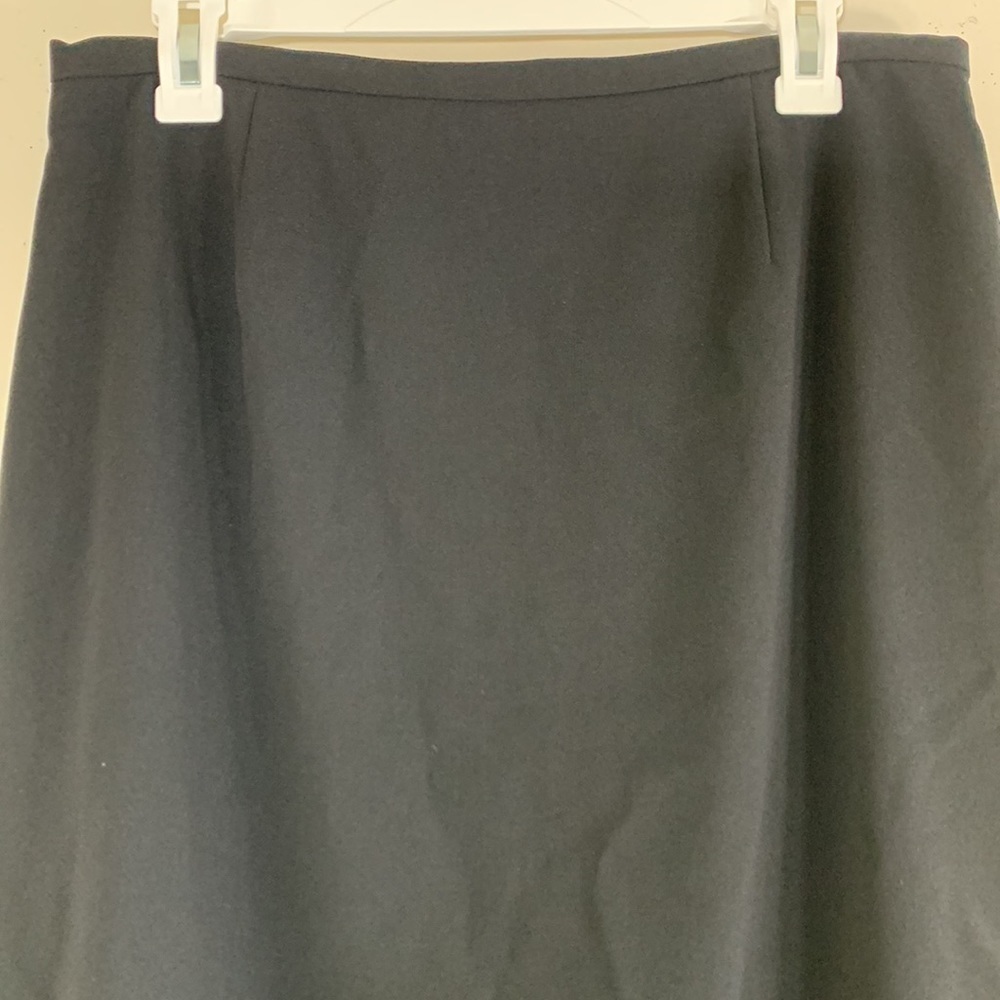 David Warren New York Black Pencil Skirt. 14. NWT. - Picture 3 of 9